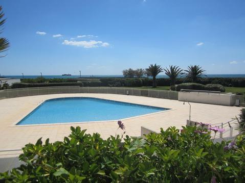 appart clim  Cap d'Agde face mer + piscine plage R