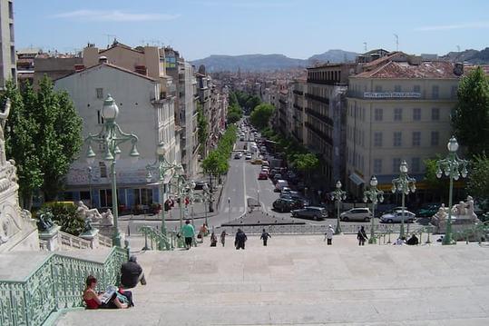 Maison de ville Marseille & jardin