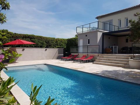 Maison d'hôte avec piscine en Drôme Provençale