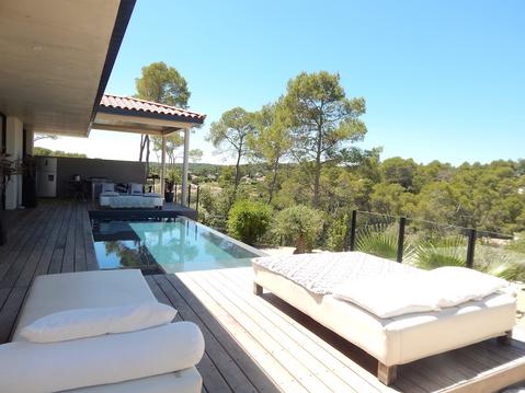Sublime villa avec piscine et vue panoramique