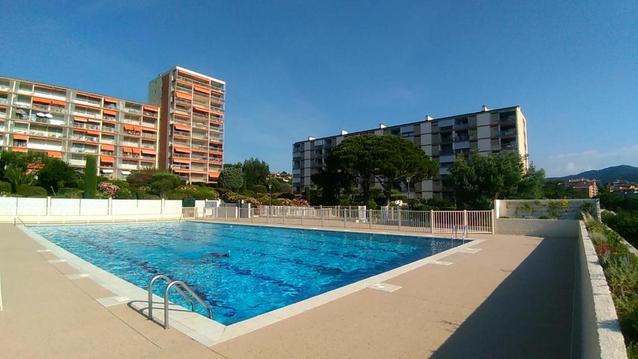 Appartement *** avec piscine et tennis